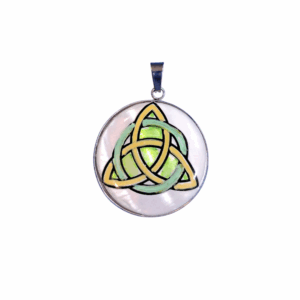 Trisquel ,equilibrio entre mente ,cuerpo y espiritu